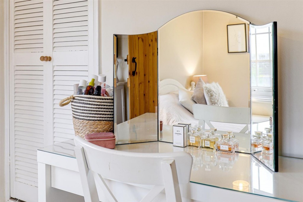 Main Road, Cotgrave, NG12