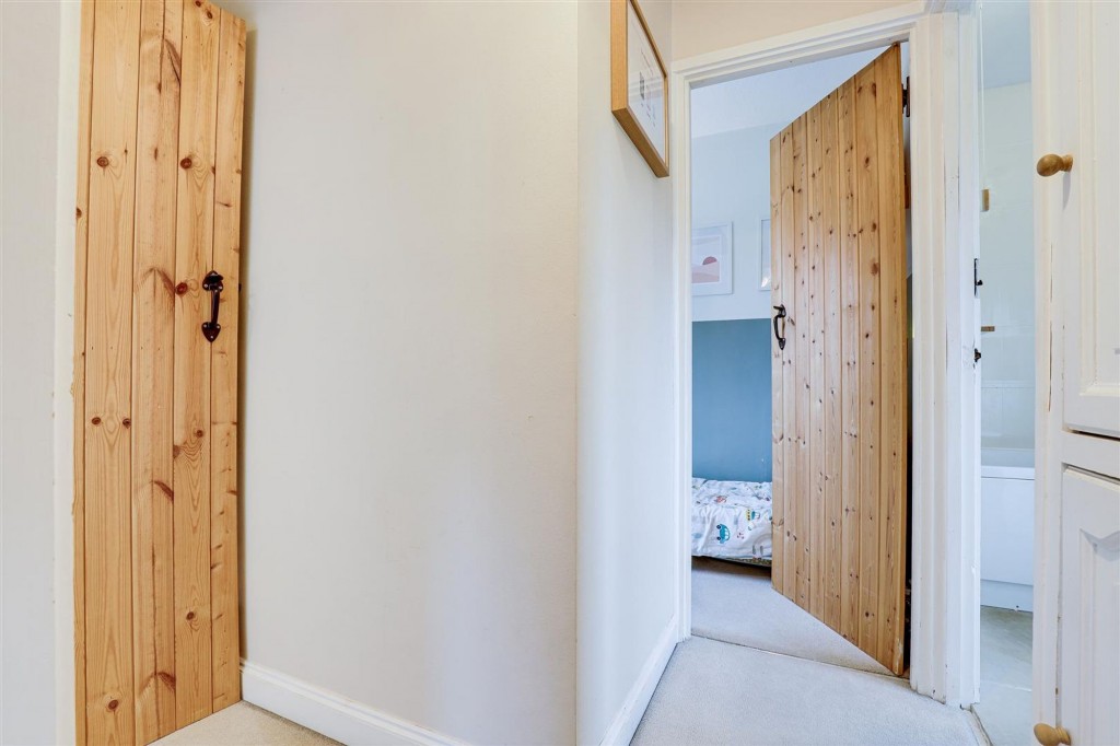 Main Road, Cotgrave, NG12