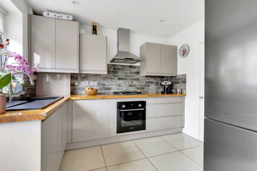 Widecombe Lane, Nottingham, NG11