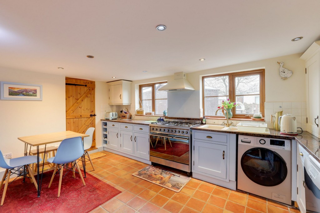 Nottingham Road, Hucknall, NG15