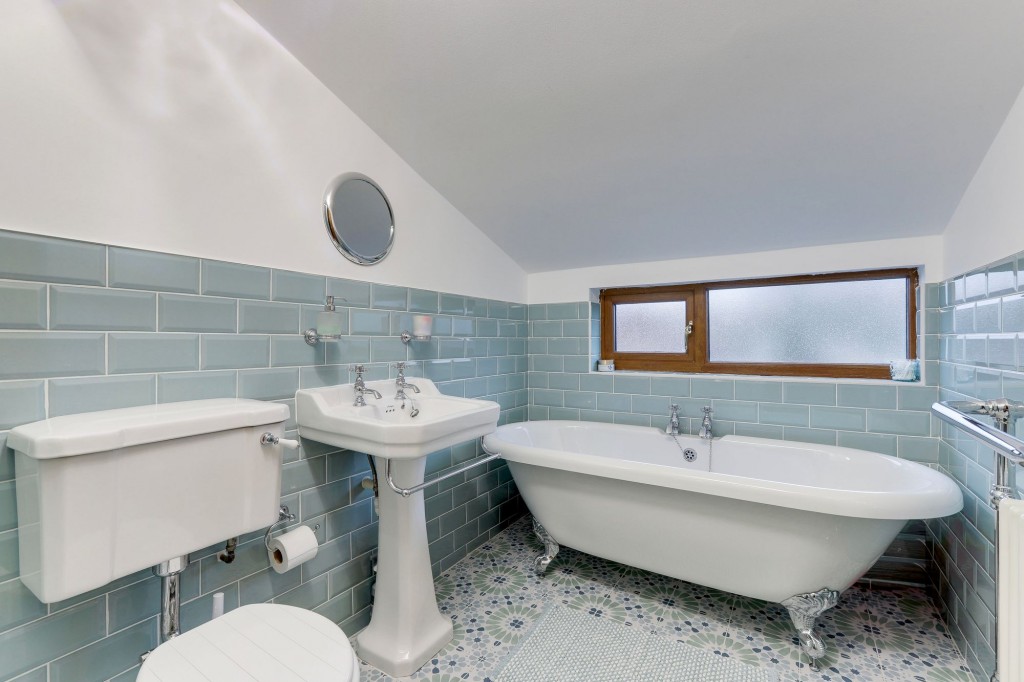 Nottingham Road, Hucknall, NG15