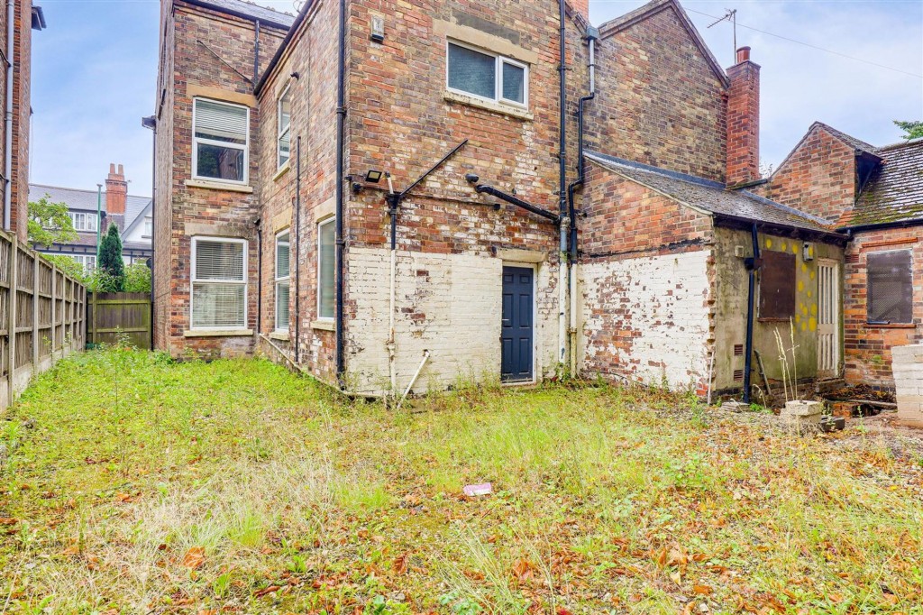 Woodborough Road, Nottingham, NG3