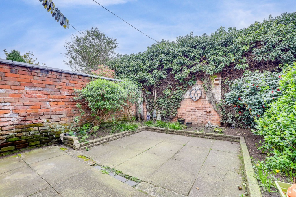 Cranmer Street, Long Eaton, NG10