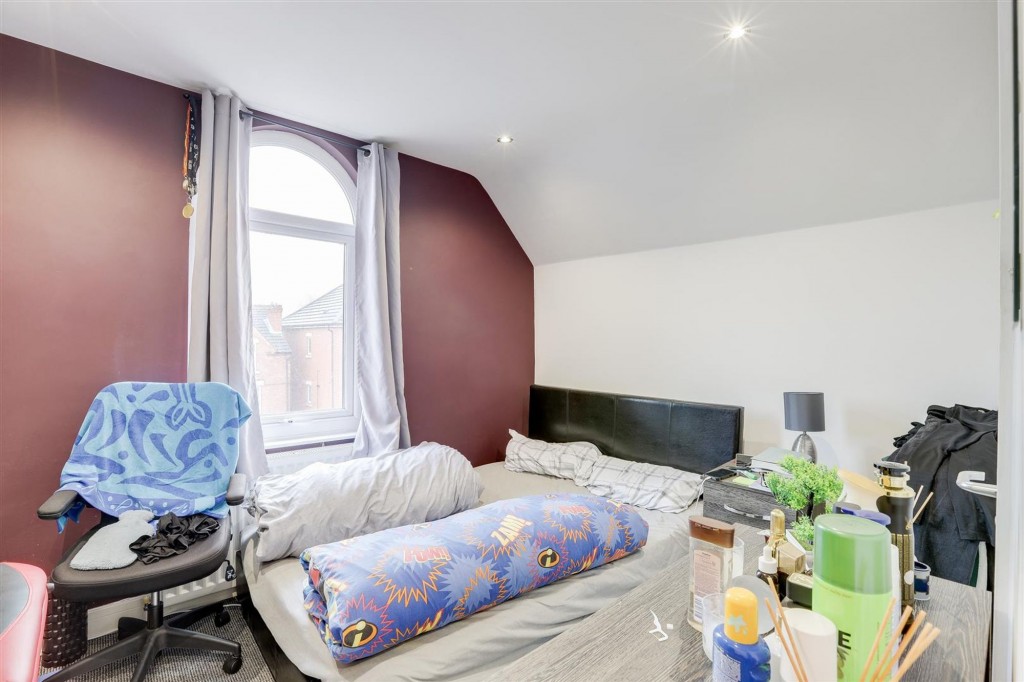 Portland Road, Hucknall, NG15