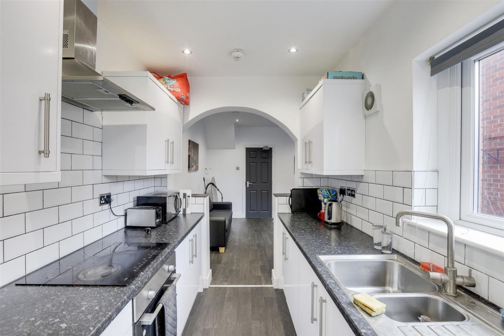 Portland Road, Hucknall, NG15