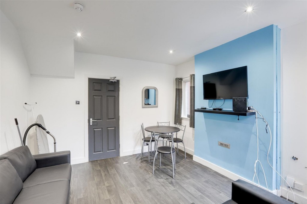 Portland Road, Hucknall, NG15