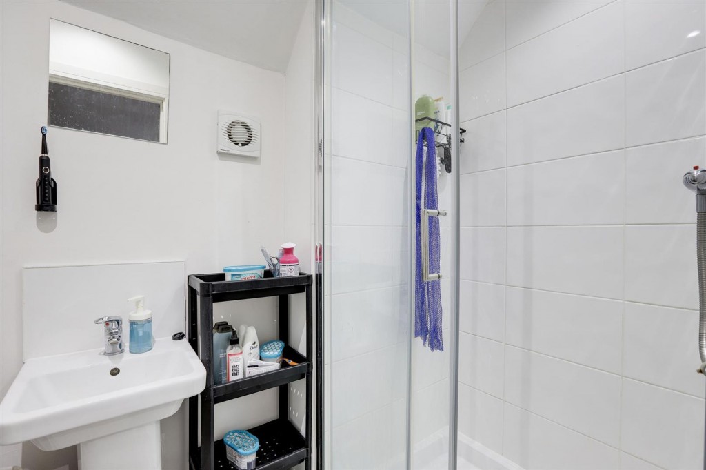 Portland Road, Hucknall, NG15