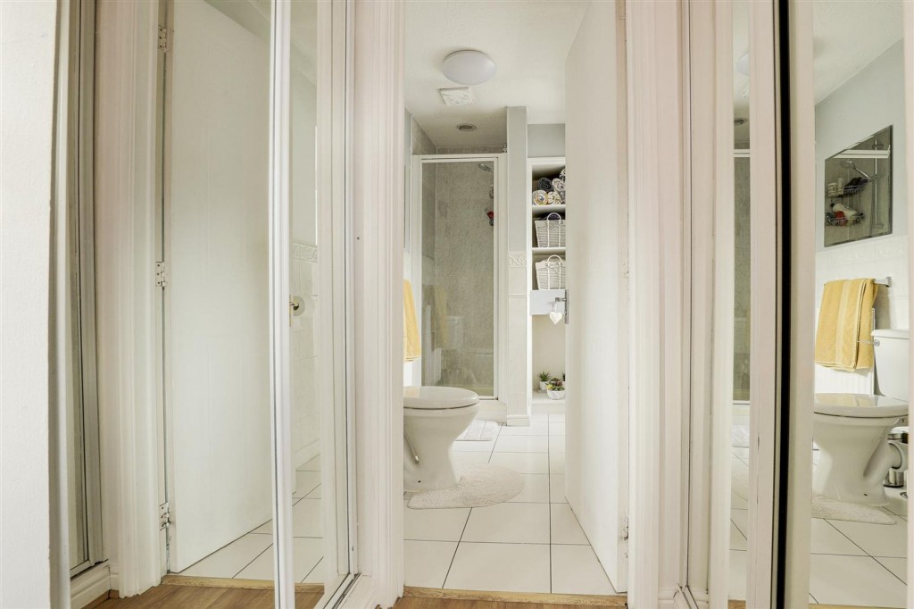 Gillercomb Close, West Bridgford, NG2