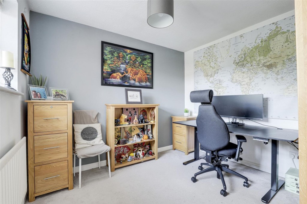 Gillercomb Close, West Bridgford, NG2