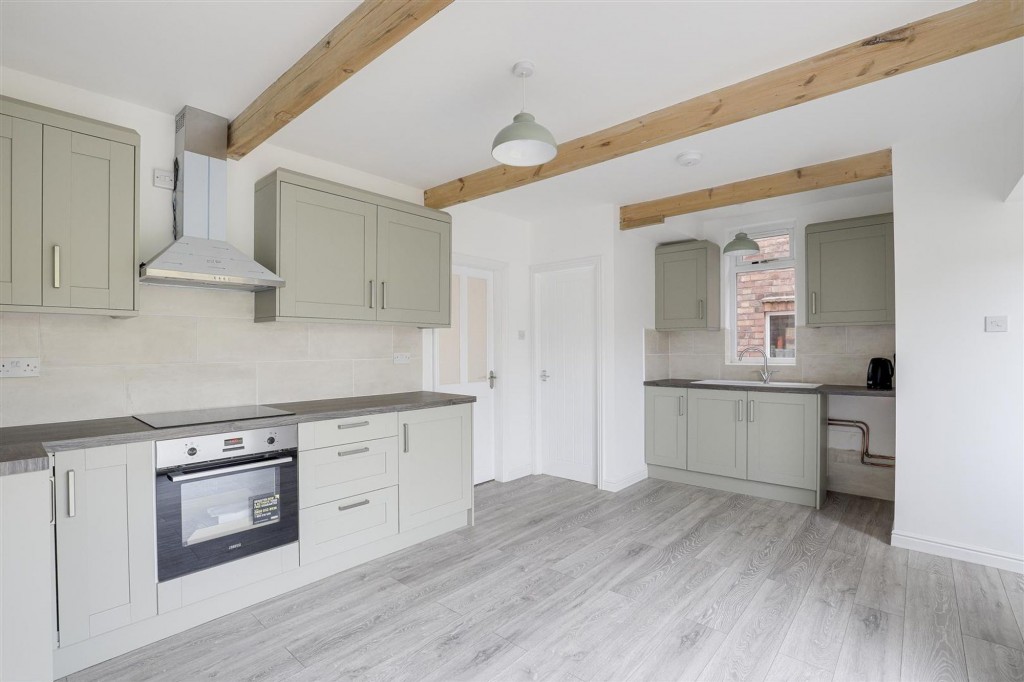 George Avenue, Long Eaton, NG10