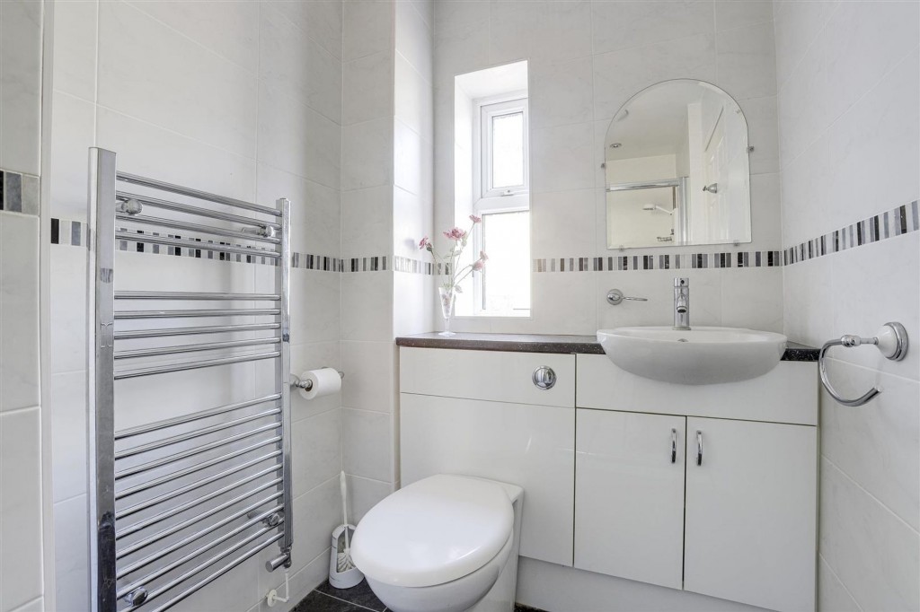 Portland Road, Toton, NG9