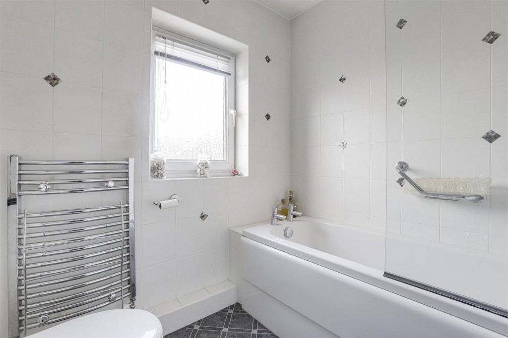 Portland Road, Toton, NG9