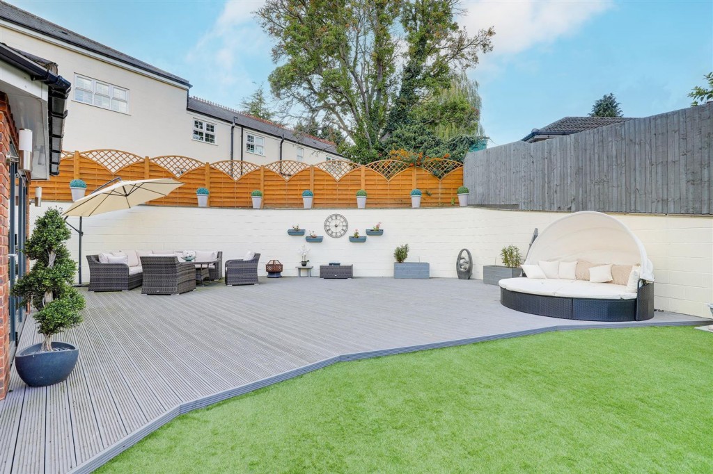 Paige Gardens, Sandiacre, NG10