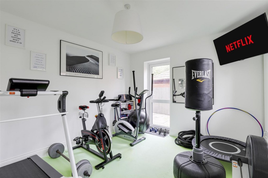 Paige Gardens, Sandiacre, NG10