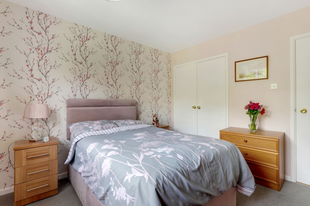 Hampton Close, Toton, NG9