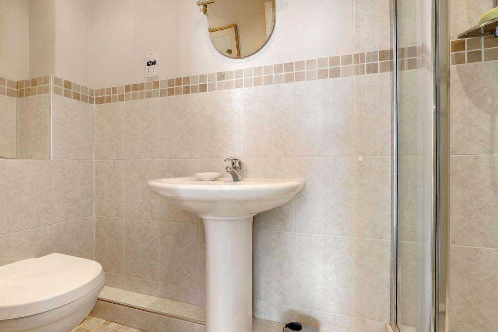Hampton Close, Toton, NG9