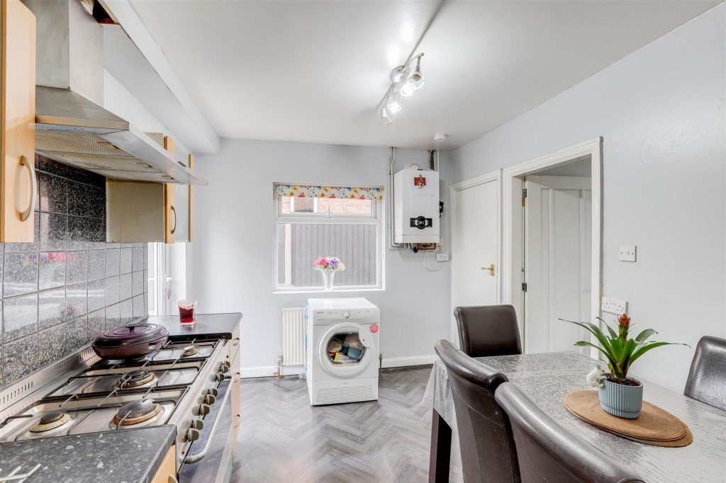 Plantation Road, Nottingham, NG8