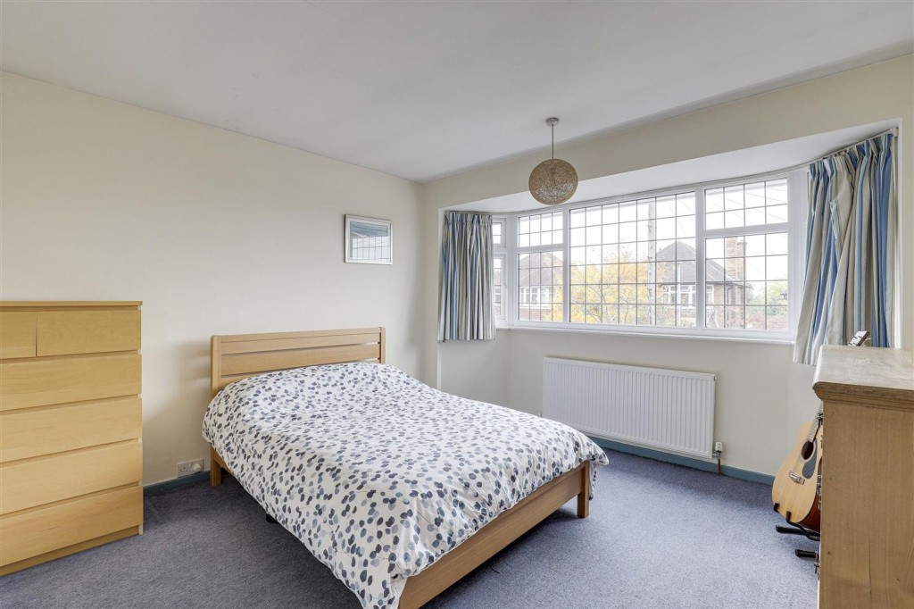 Seven Oaks Crescent, Bramcote, NG9