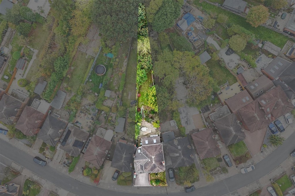 Seven Oaks Crescent, Bramcote, NG9