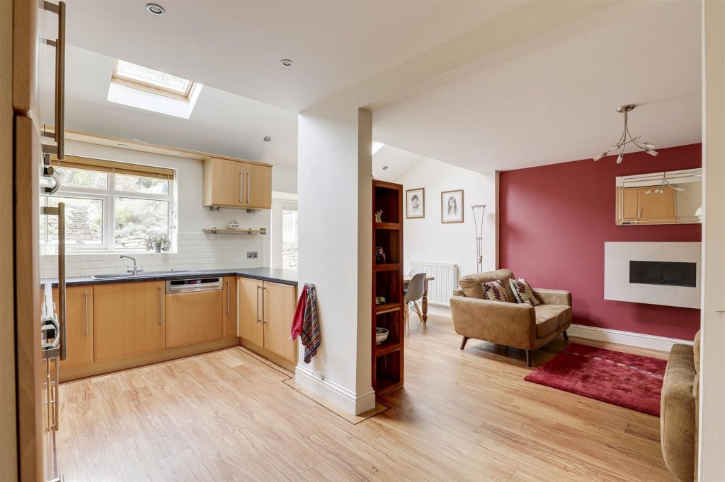 Seven Oaks Crescent, Bramcote, NG9