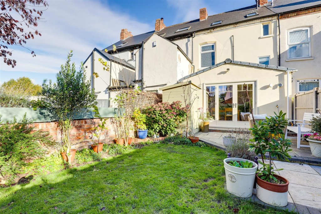 Main Road, Gedling, NG4