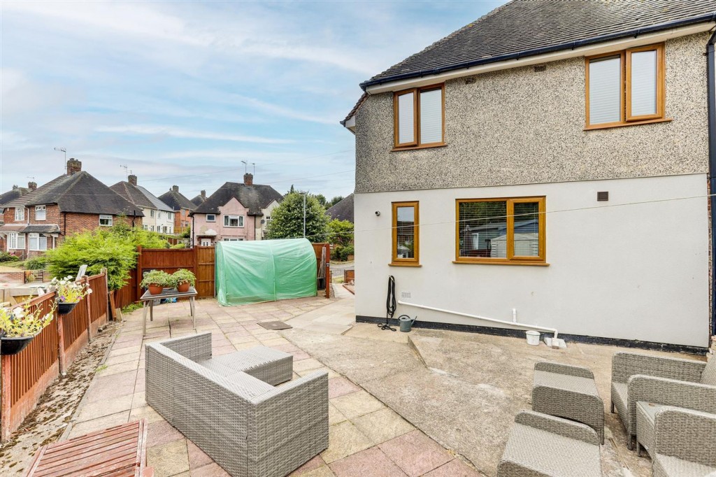 Greenwood Avenue, Hucknall, NG15