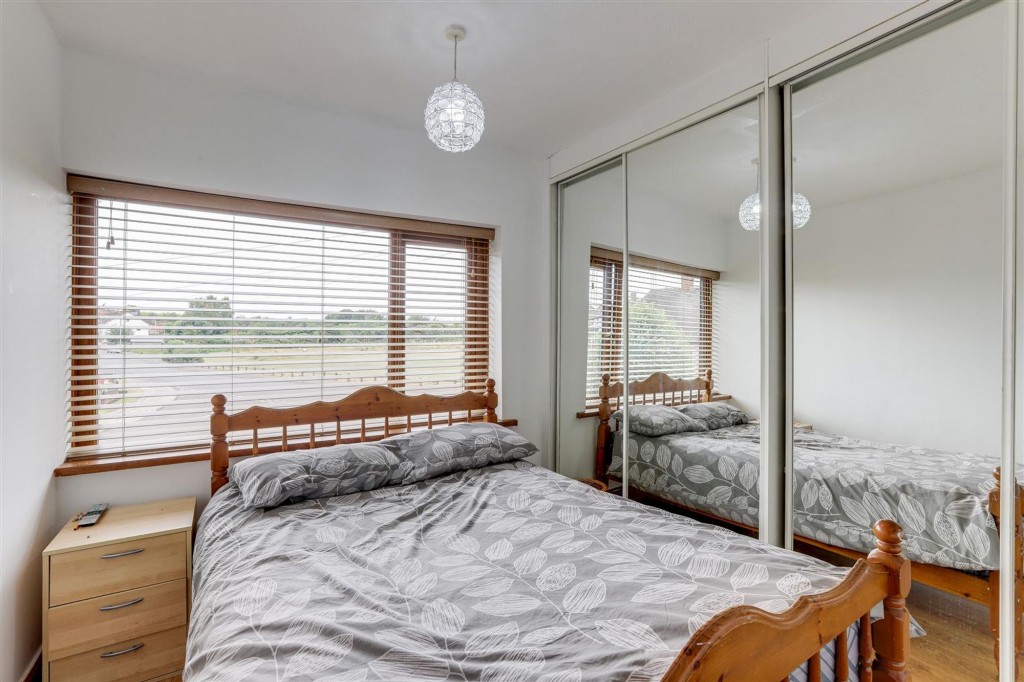 Greenwood Avenue, Hucknall, NG15