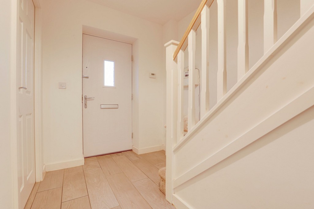 Seaton Way, Mapperley, NG3