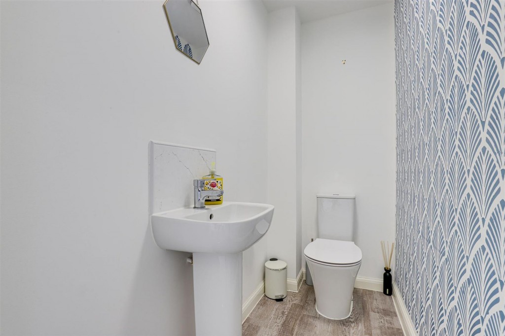 Rose Way, Edwalton, NG12