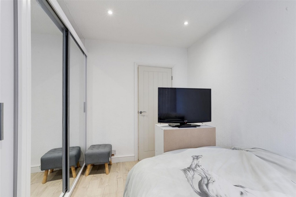 St. Albans Road, Arnold, NG5