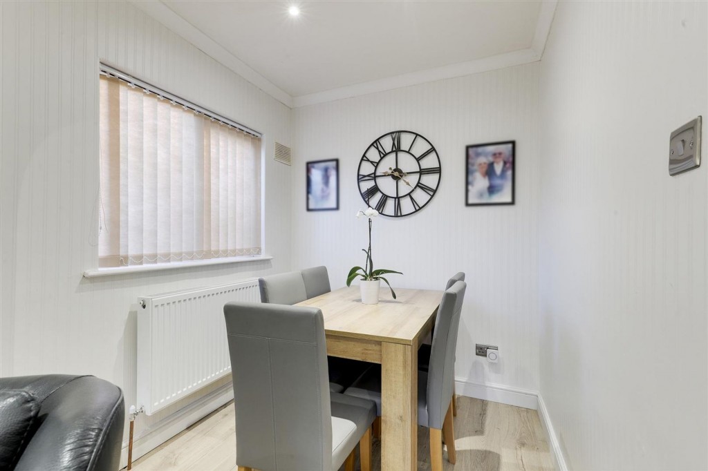 St. Albans Road, Arnold, NG5