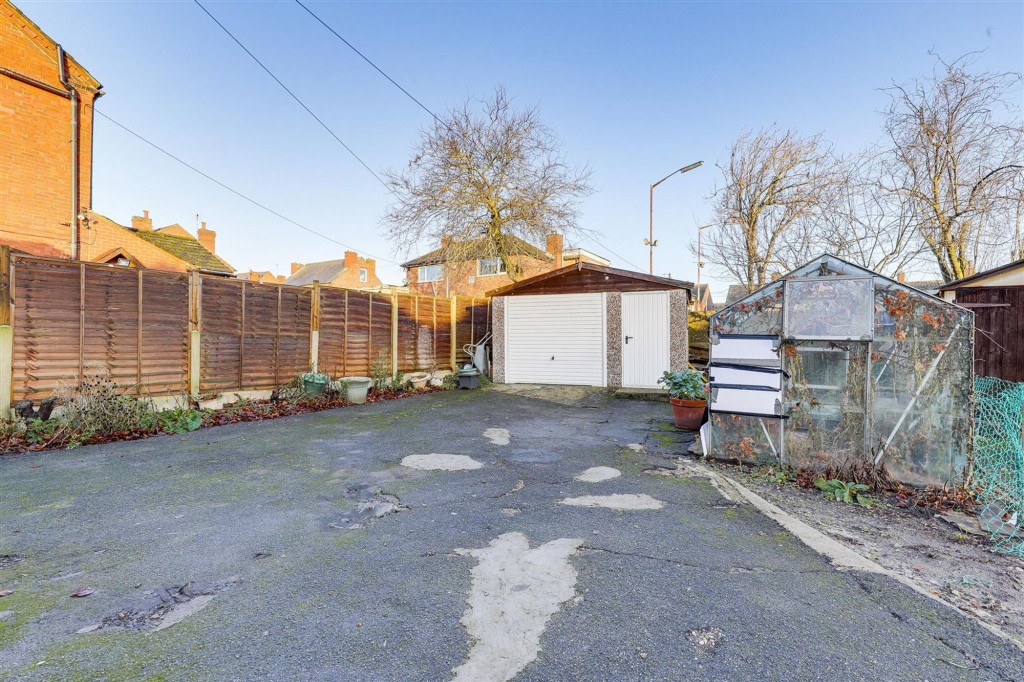 St. Albans Road, Arnold, NG5