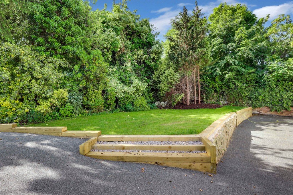 Carlton Road, Nottingham, NG3