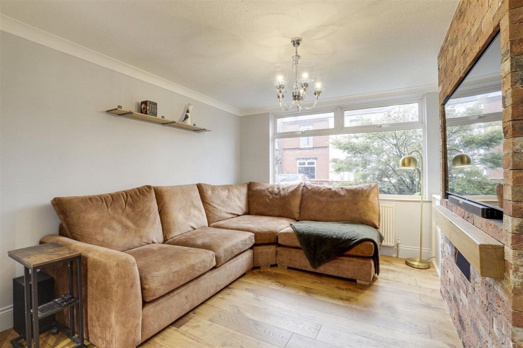 Oakleys Road, Long Eaton, NG10