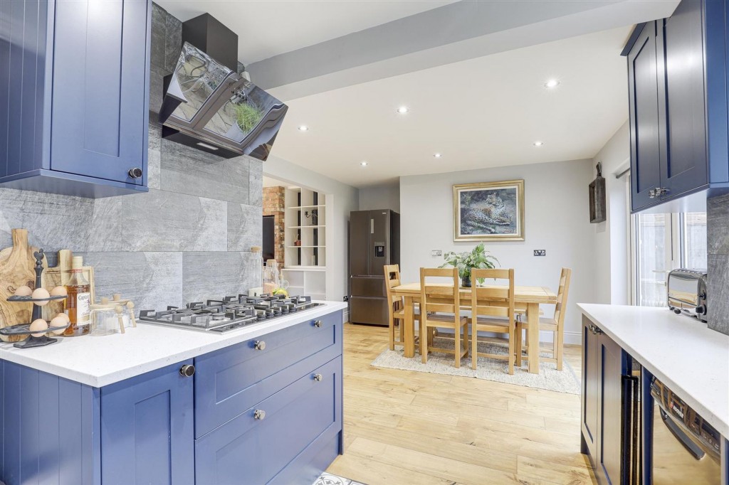 Oakleys Road, Long Eaton, NG10