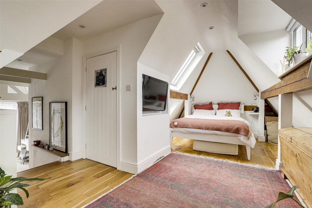 Leahurst Road, West Bridgford, NG2