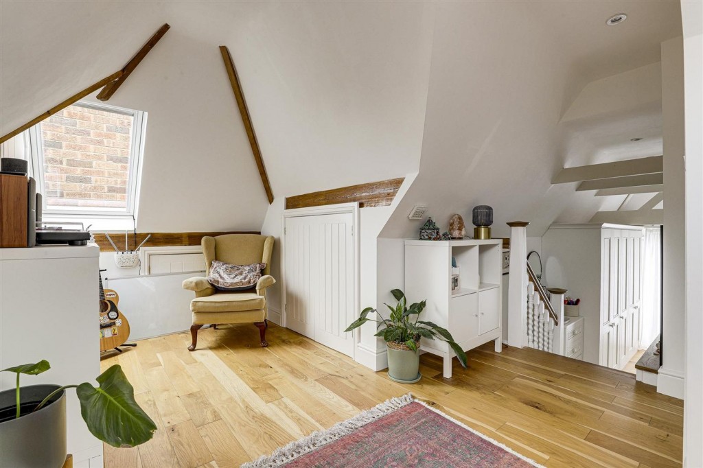 Leahurst Road, West Bridgford, NG2