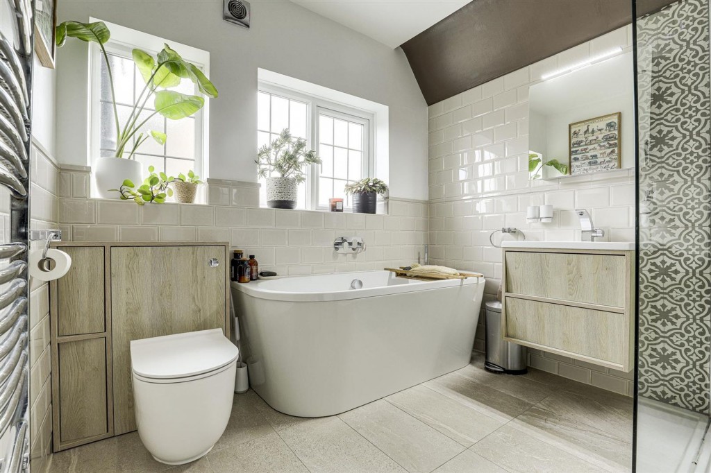 Leahurst Road, West Bridgford, NG2