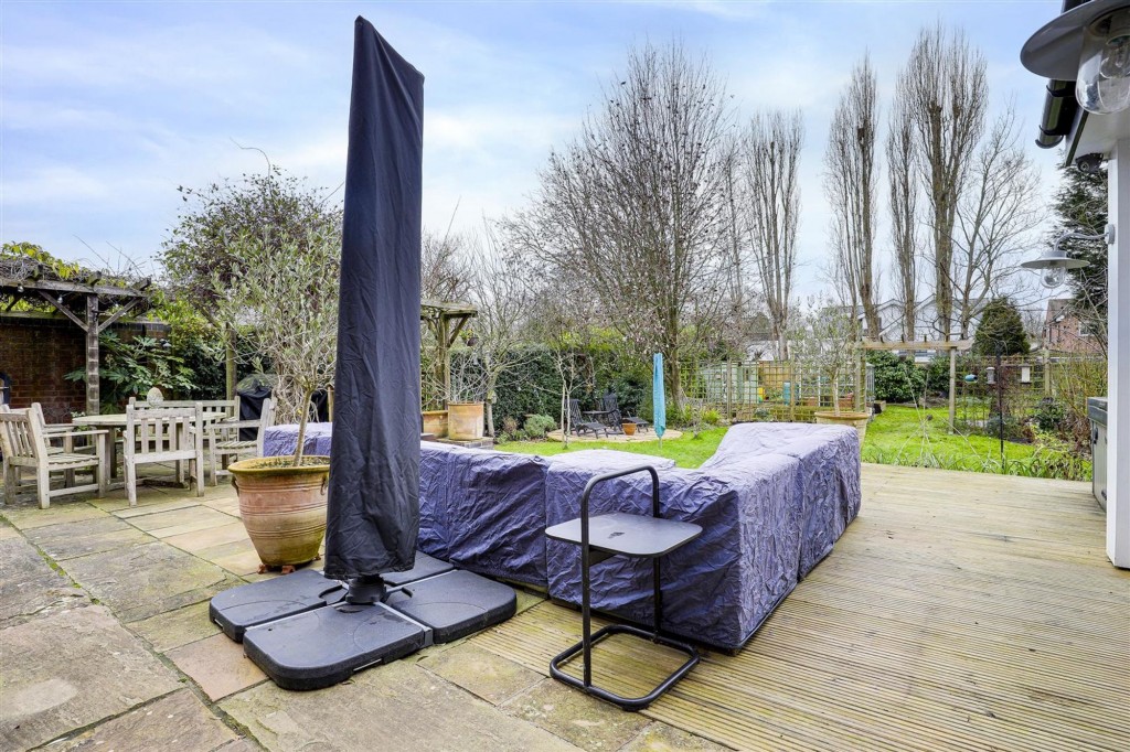 Leahurst Road, West Bridgford, NG2