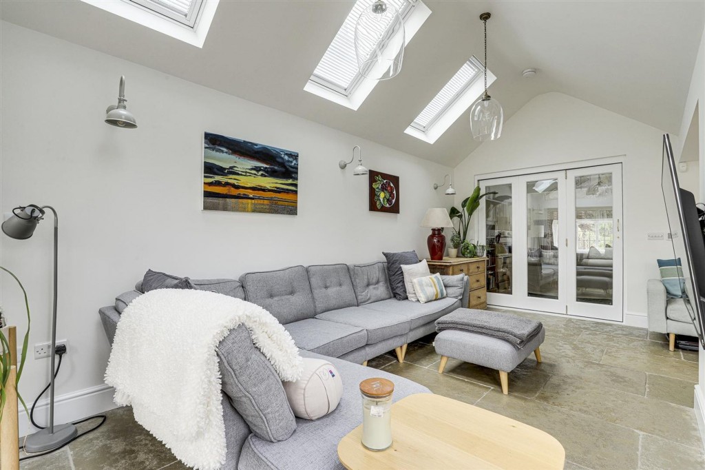 Leahurst Road, West Bridgford, NG2