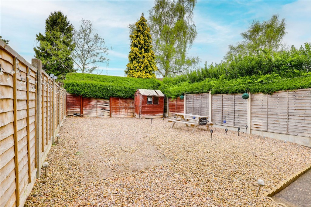 Cross Street, Arnold, NG5