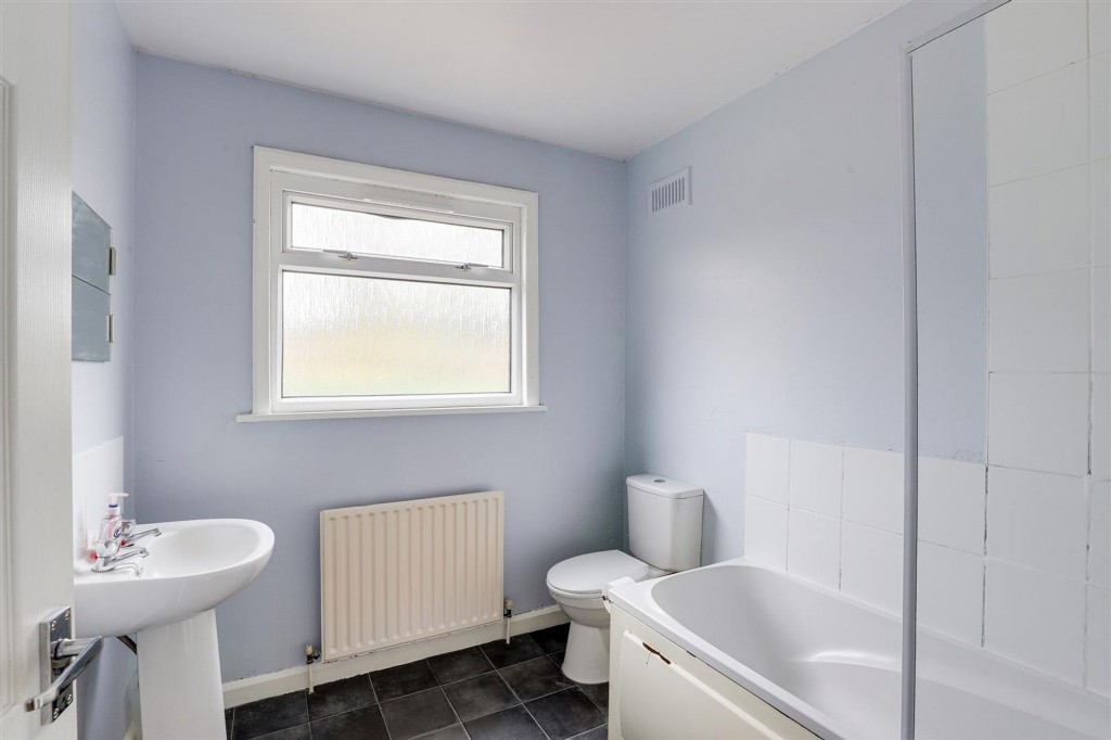 Cross Street, Arnold, NG5