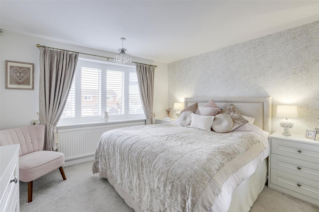 Queensway, Castle Donington, DE74