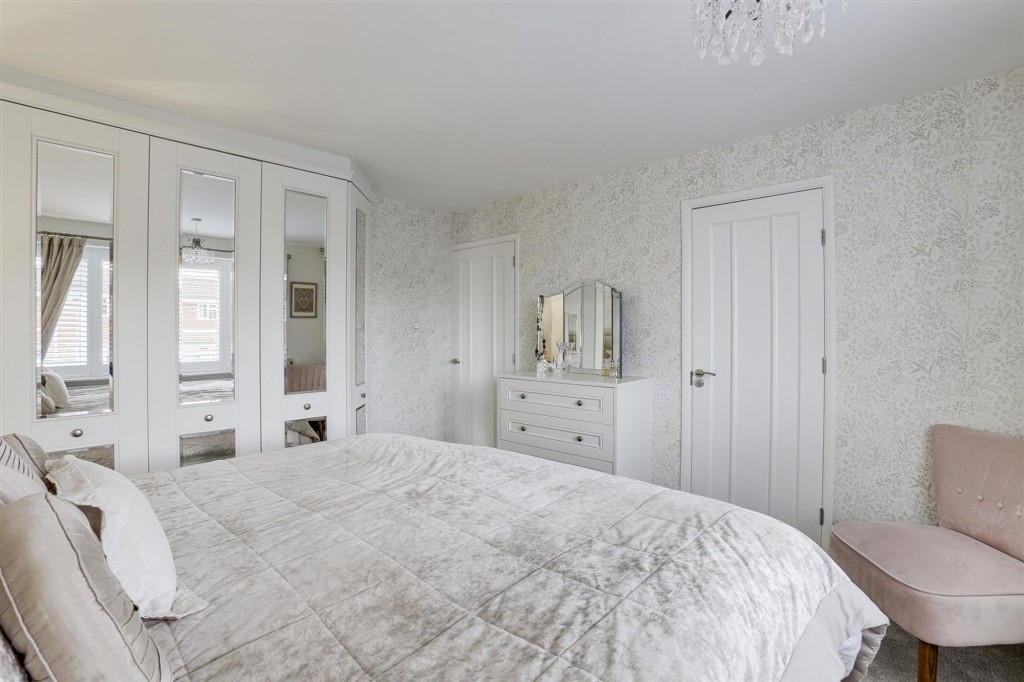 Queensway, Castle Donington, DE74