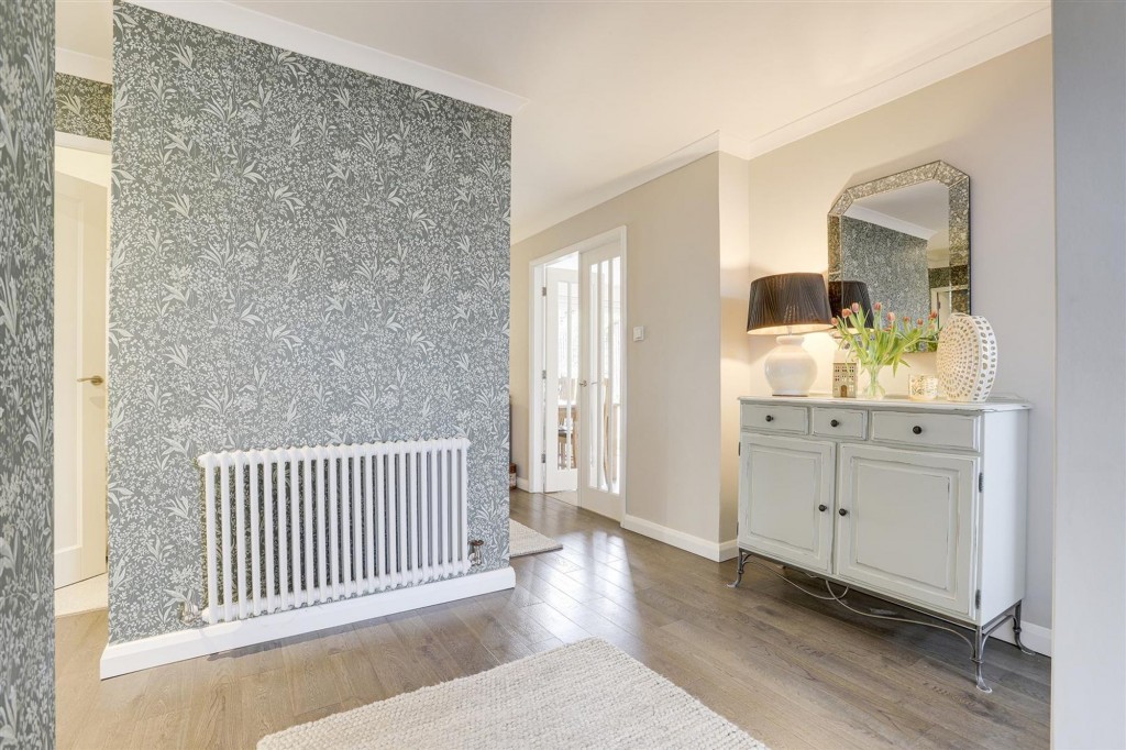 Queensway, Castle Donington, DE74