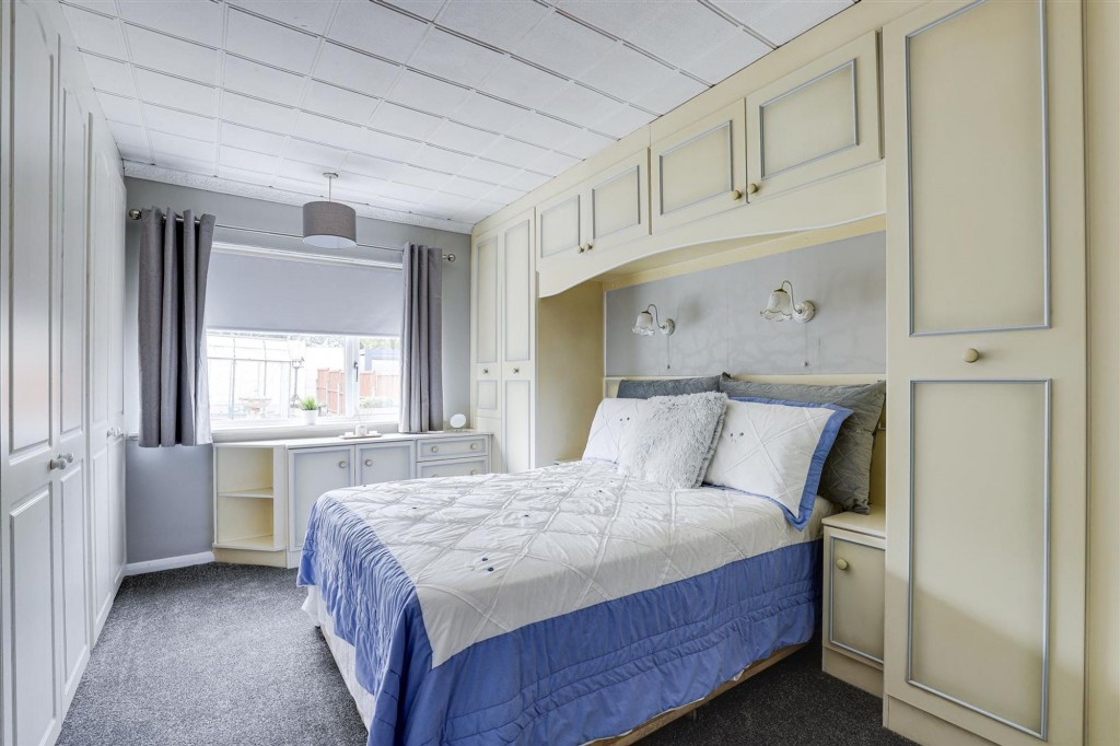 Upminster Drive, Arnold, NG5