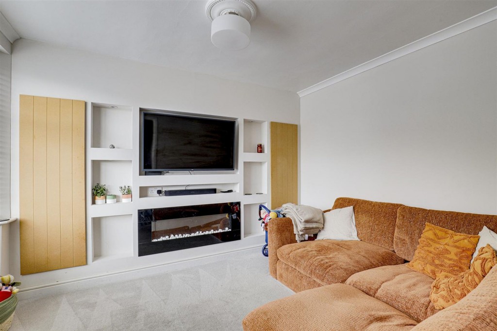 Longmoor Lane, Sandiacre, NG10