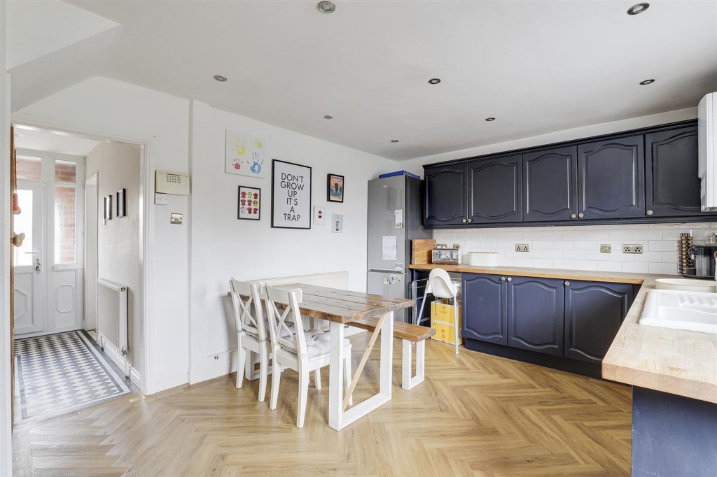 Longmoor Lane, Sandiacre, NG10