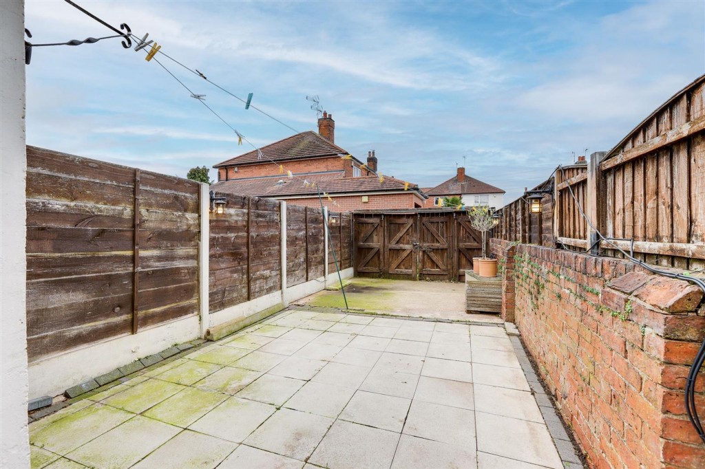 Watnall Road, Hucknall, NG15