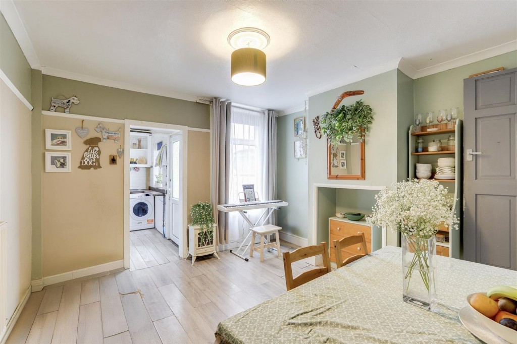 Watnall Road, Hucknall, NG15